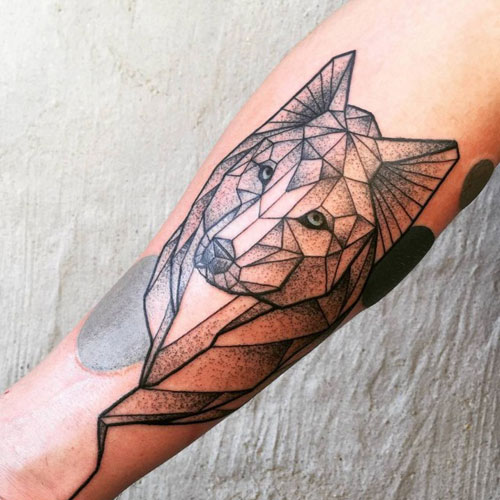 Best Geometric Wolf Tattoos