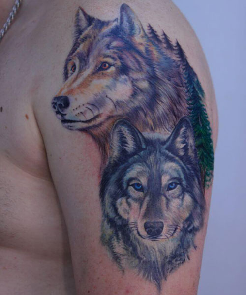Cool Wolf Shoulder Tattoo Ideas
