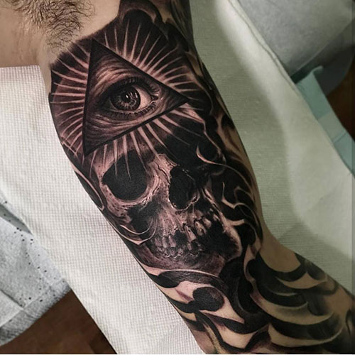 Cool Bicep Sleeve Tattoo