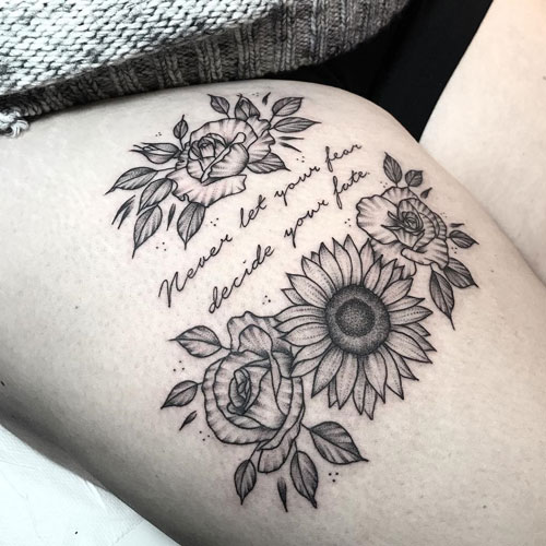 Best Simple Thigh Tattoos