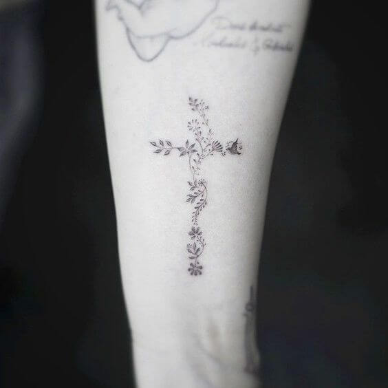 cross-tattoos-11