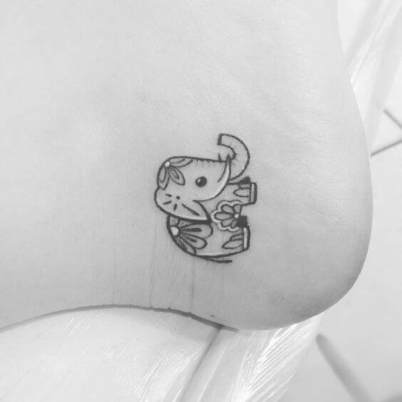 tiny-tattoos-11