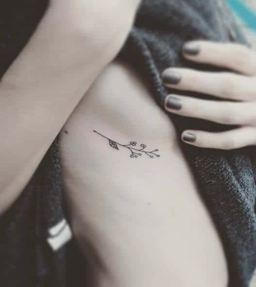 tiny-tattoos-50