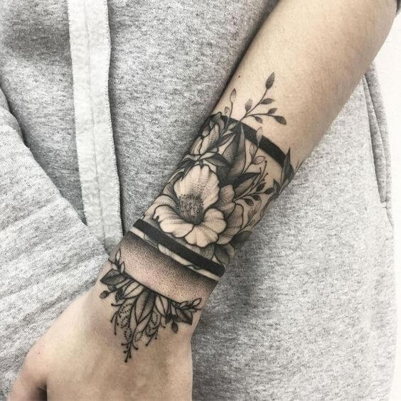 wrist-tattoos-47
