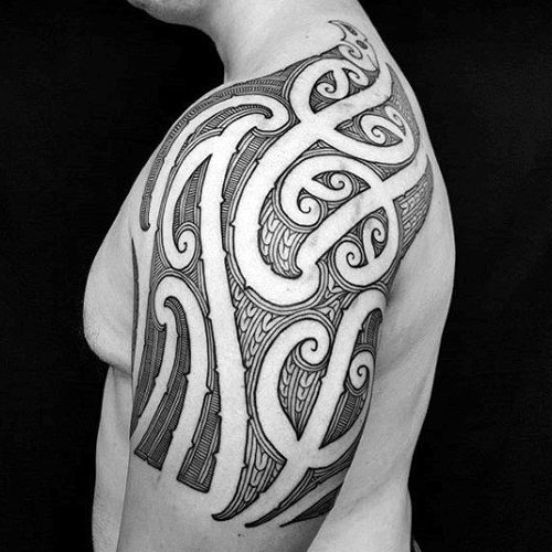 Shoulder Tribal Tattoo